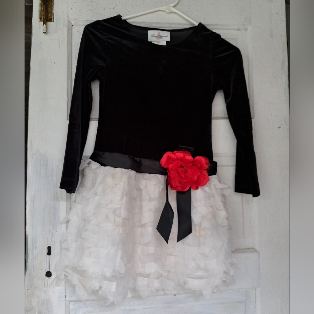 Girls size 7 dress